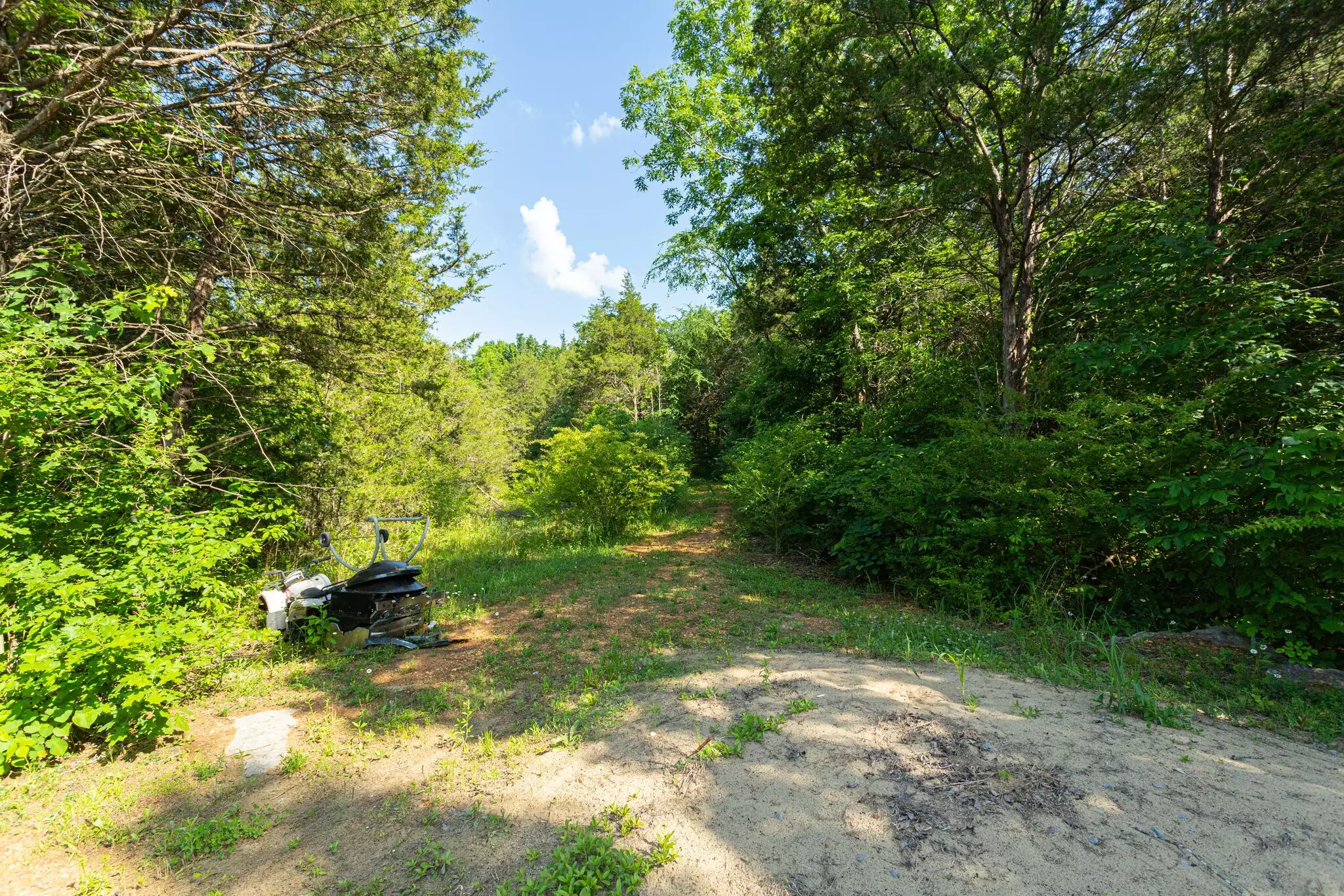 411 Fay Creek Rd, Wartrace, TN  37183