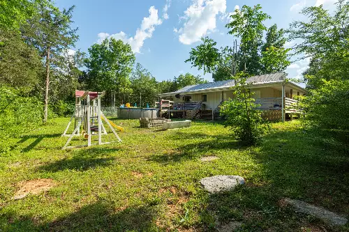 411 Fay Creek Rd, Wartrace, TN  37183