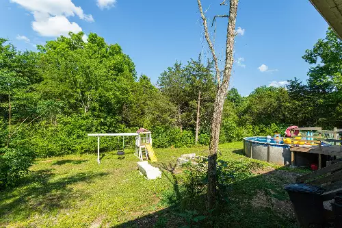 411 Fay Creek Rd, Wartrace, TN  37183