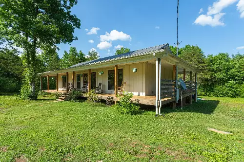 411 Fay Creek Rd, Wartrace, TN  37183