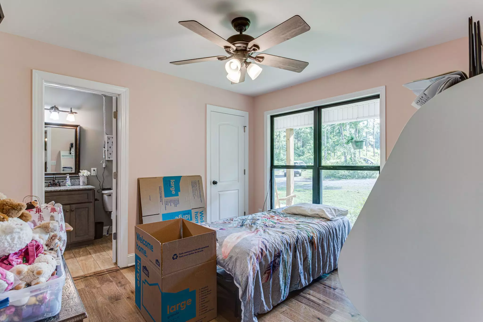 411 Fay Creek Rd, Wartrace, TN  37183