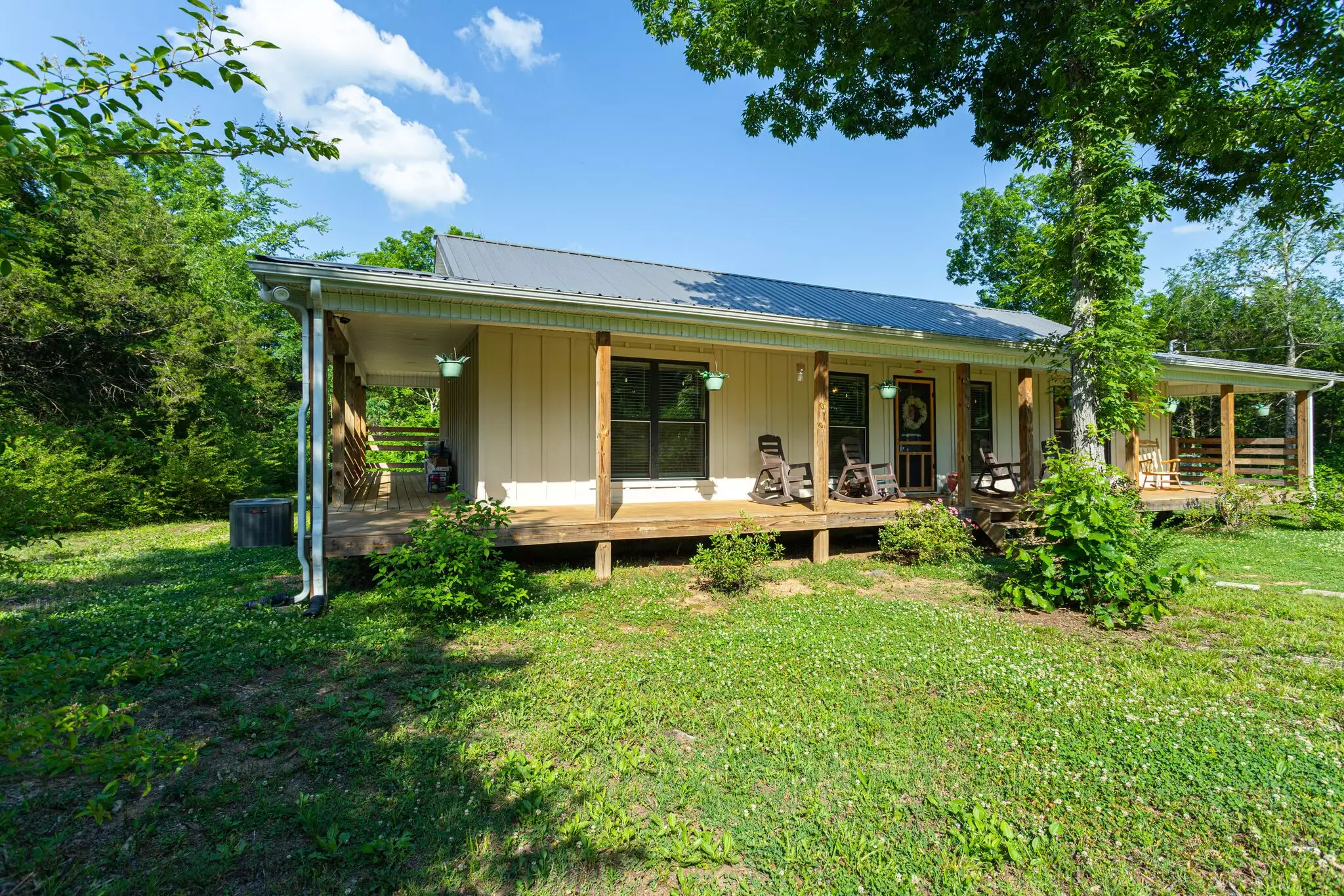 411 Fay Creek Rd, Wartrace, TN  37183