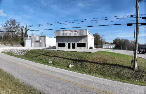 914 Red Rd, McMinnville, TN  37110