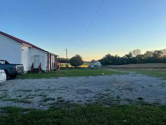 6160 Underwood Rd, Springfield, TN  37172