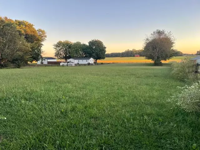 6160 Underwood Rd, Springfield, TN  37172