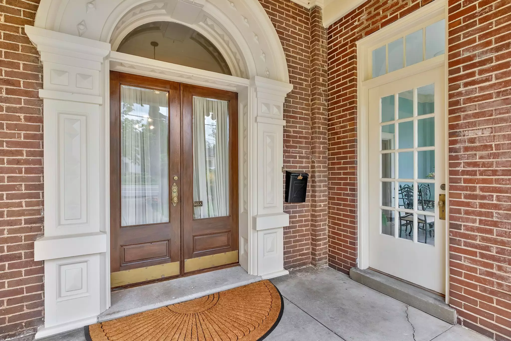 908 W Main St, Franklin, TN  37064