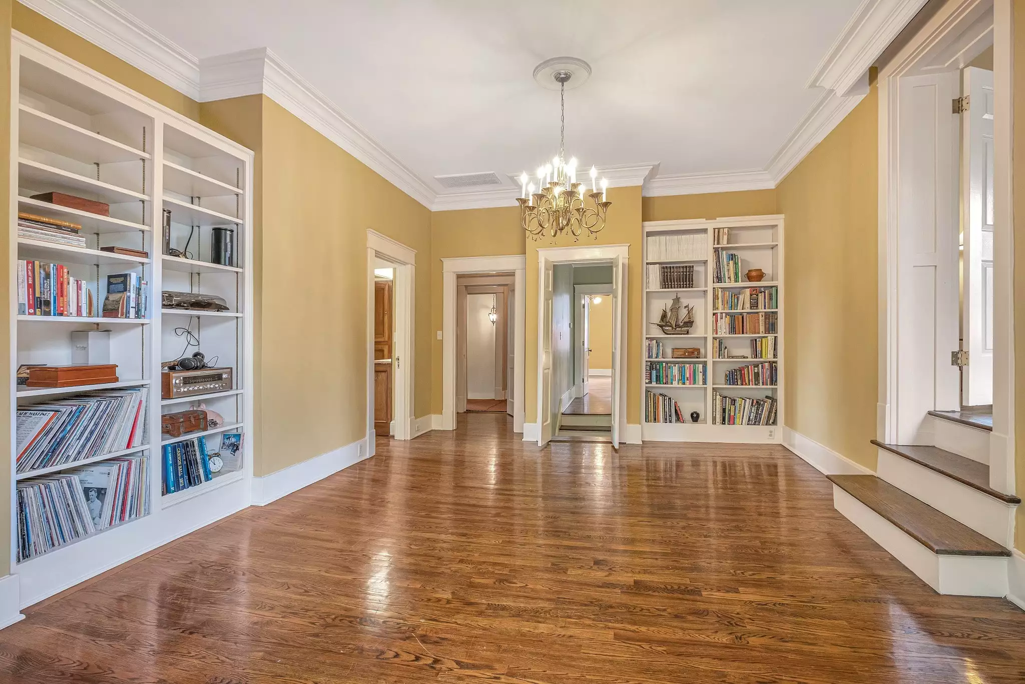 908 W Main St, Franklin, TN  37064