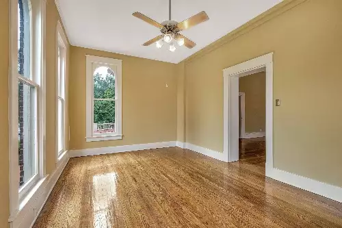 908 W Main St, Franklin, TN  37064