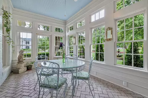 908 W Main St, Franklin, TN  37064