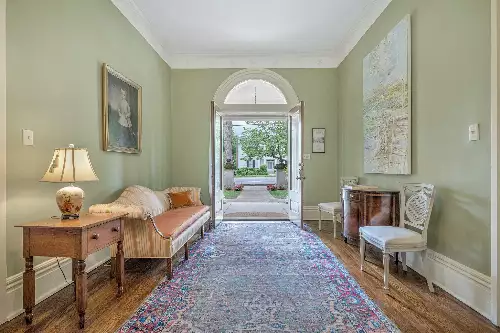 908 W Main St, Franklin, TN  37064