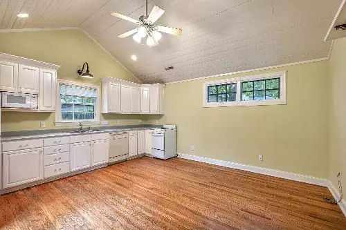 908 W Main St, Franklin, TN  37064