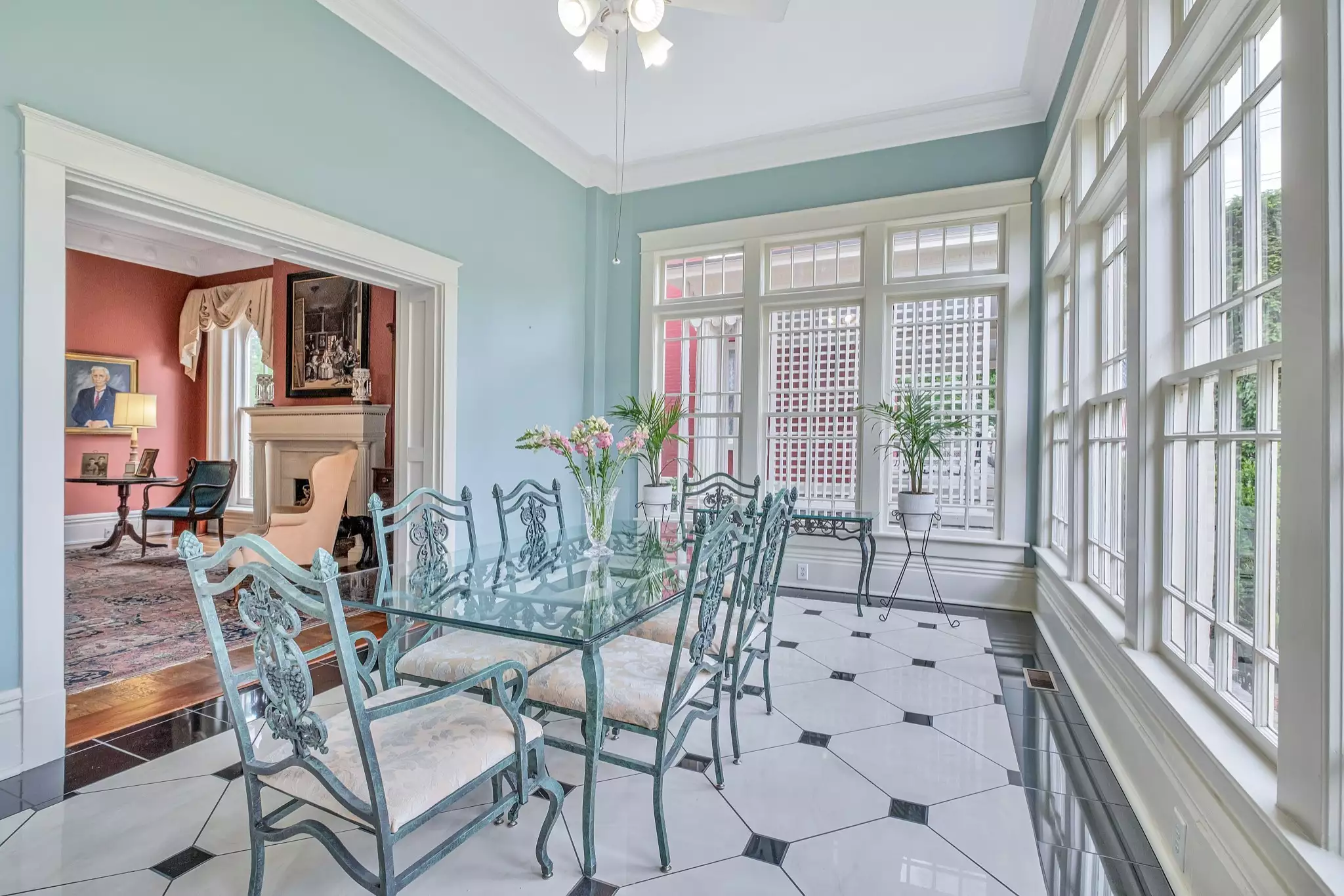 908 W Main St, Franklin, TN  37064