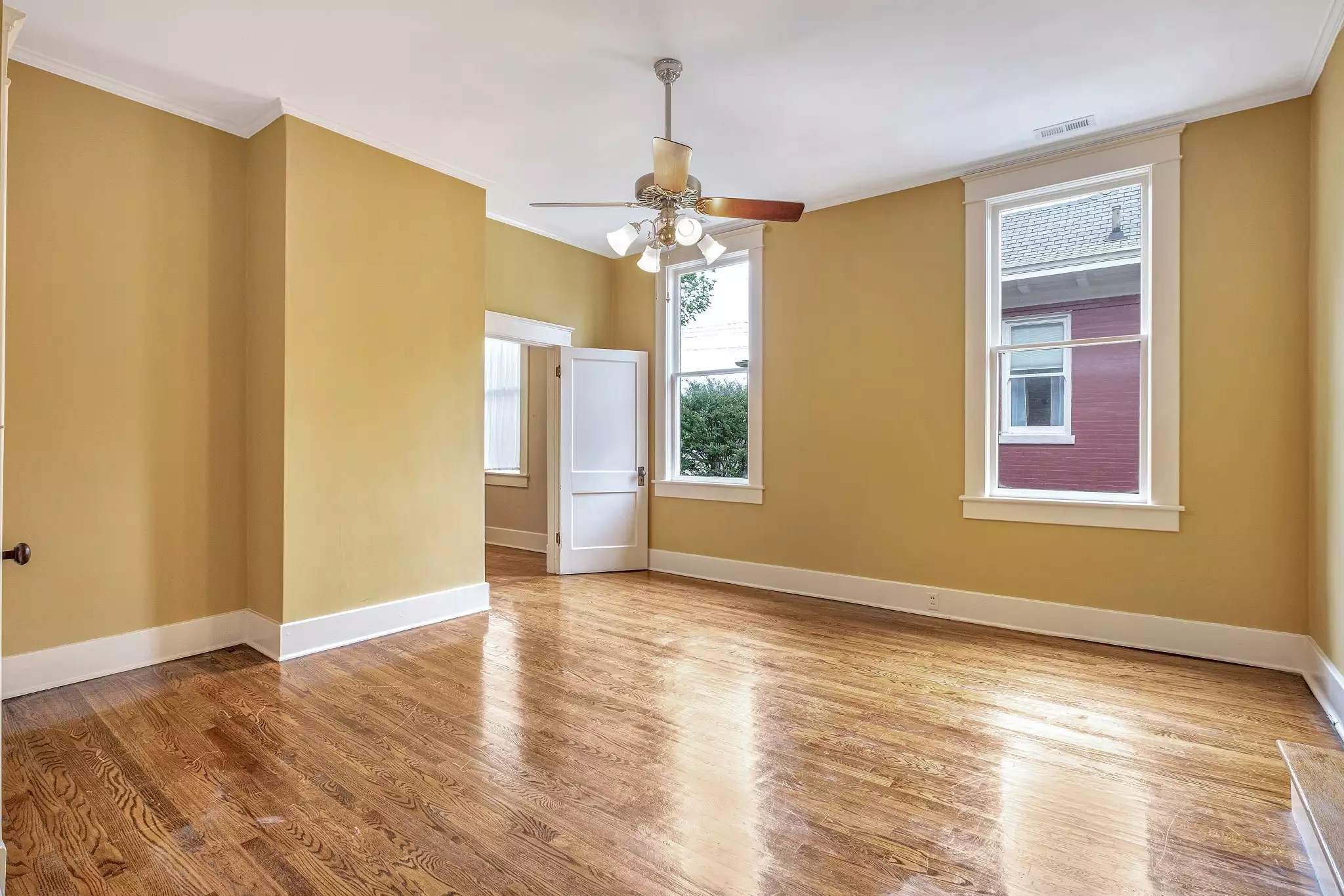 908 W Main St, Franklin, TN  37064