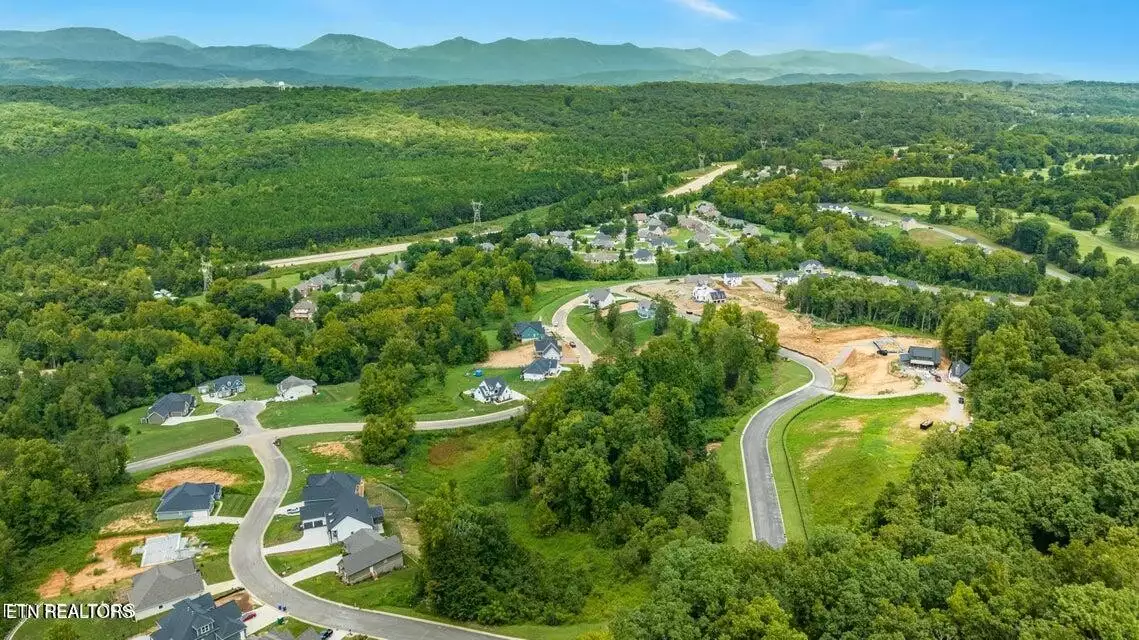 118 Black Oak Drive, Oak Ridge, TN  37830