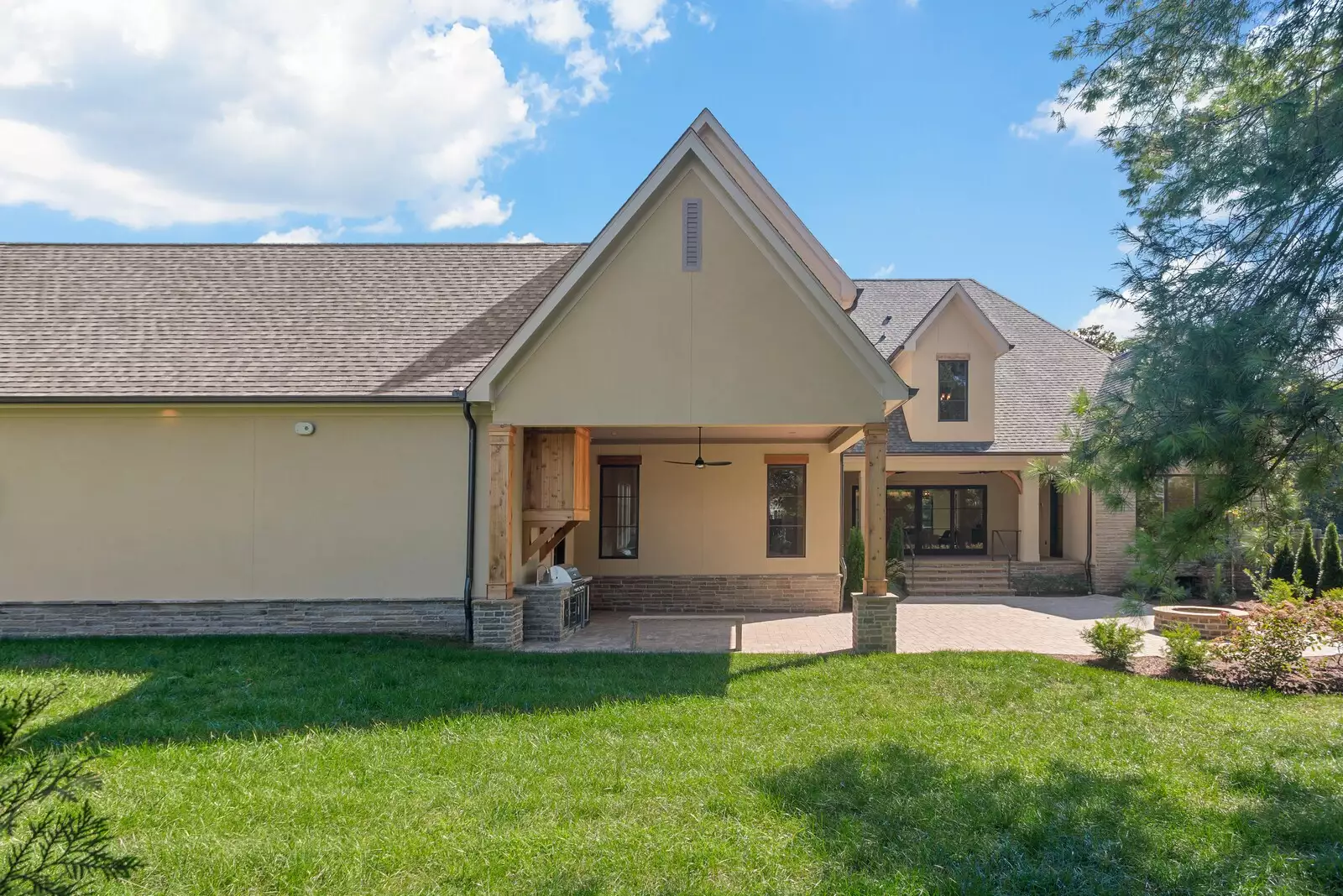 521 Mansion Dr, Brentwood, TN  37027