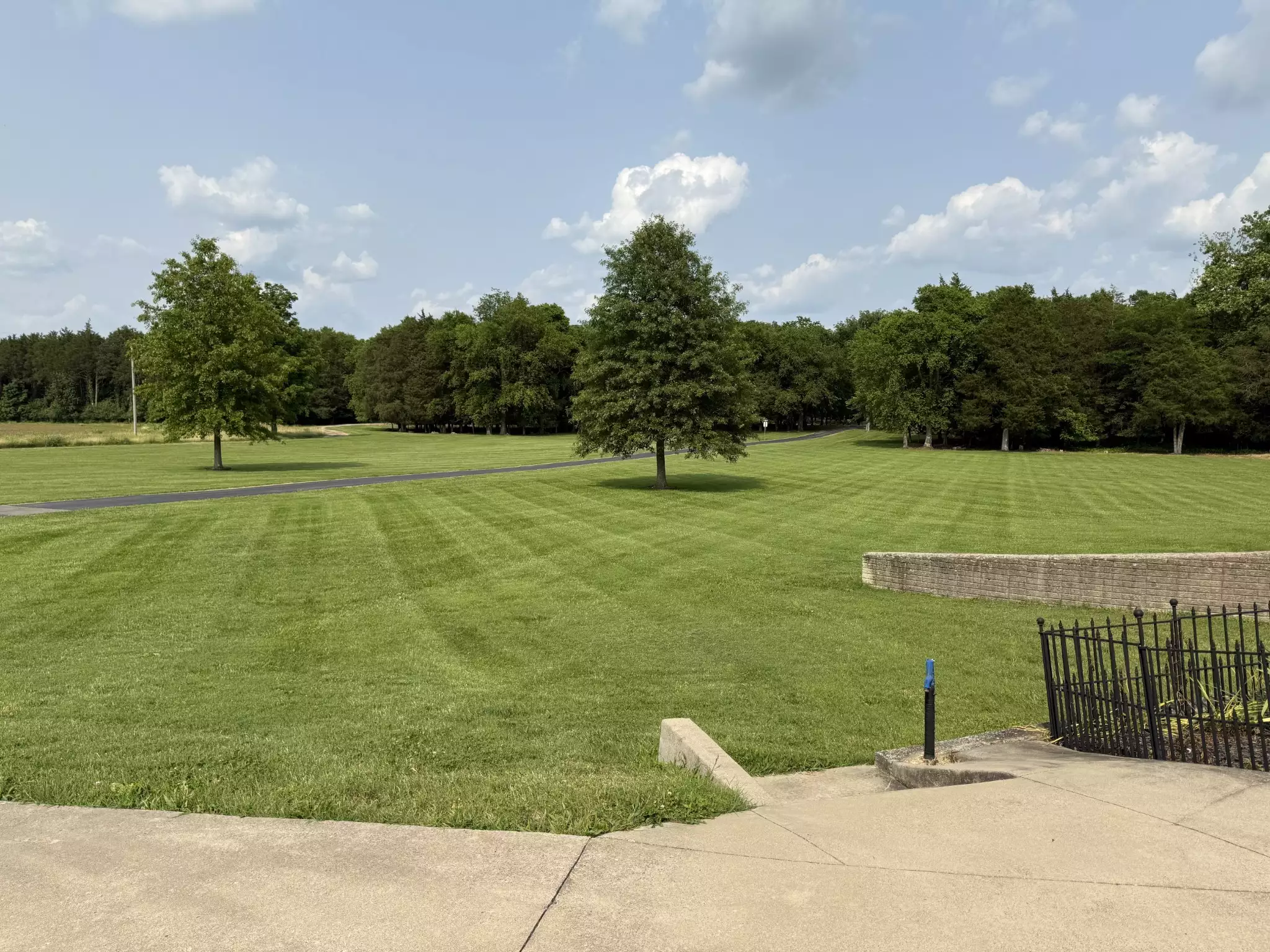 500 Old Pencil Mill Rd, Chapel Hill, TN  37034