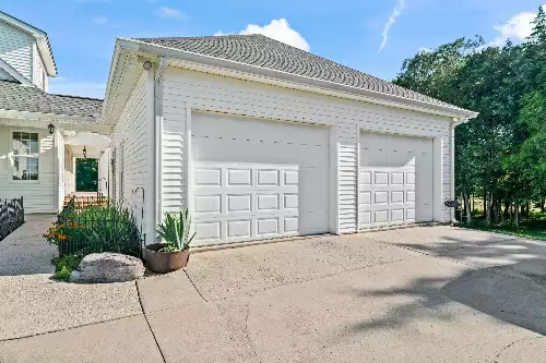 500 Old Pencil Mill Rd, Chapel Hill, TN  37034