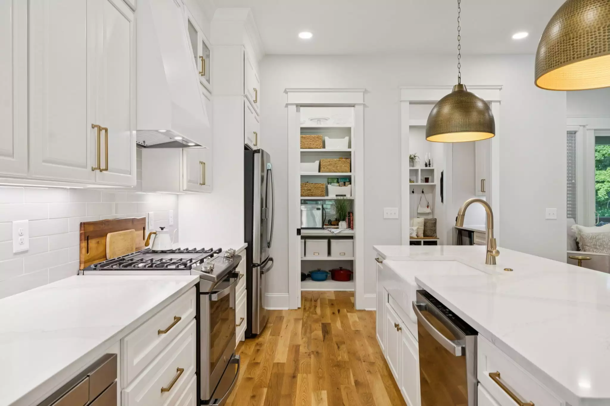 1556 Heller Rdg, Spring Hill, TN  37174