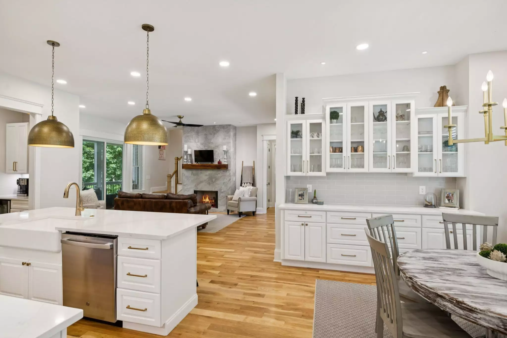 1556 Heller Rdg, Spring Hill, TN  37174