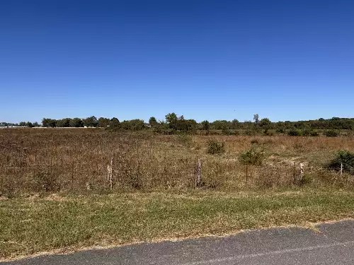 Hwy 231, Shelbyville, TN  37160