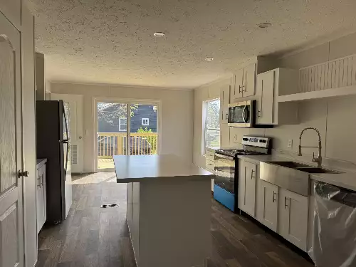 1101 McDonald St, Fayetteville, TN  37334