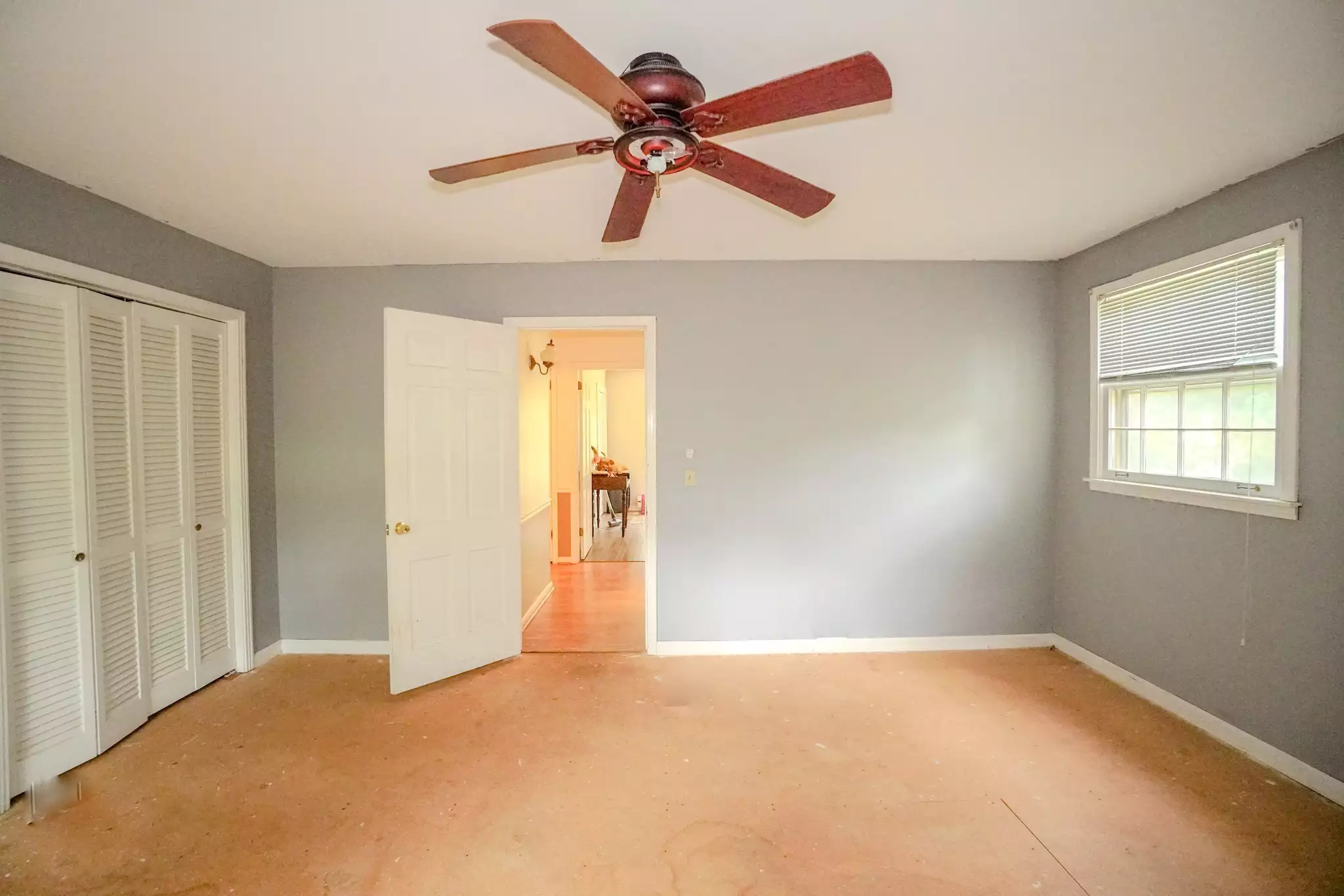 1094B Center Point Rd, Hendersonville, TN  37075