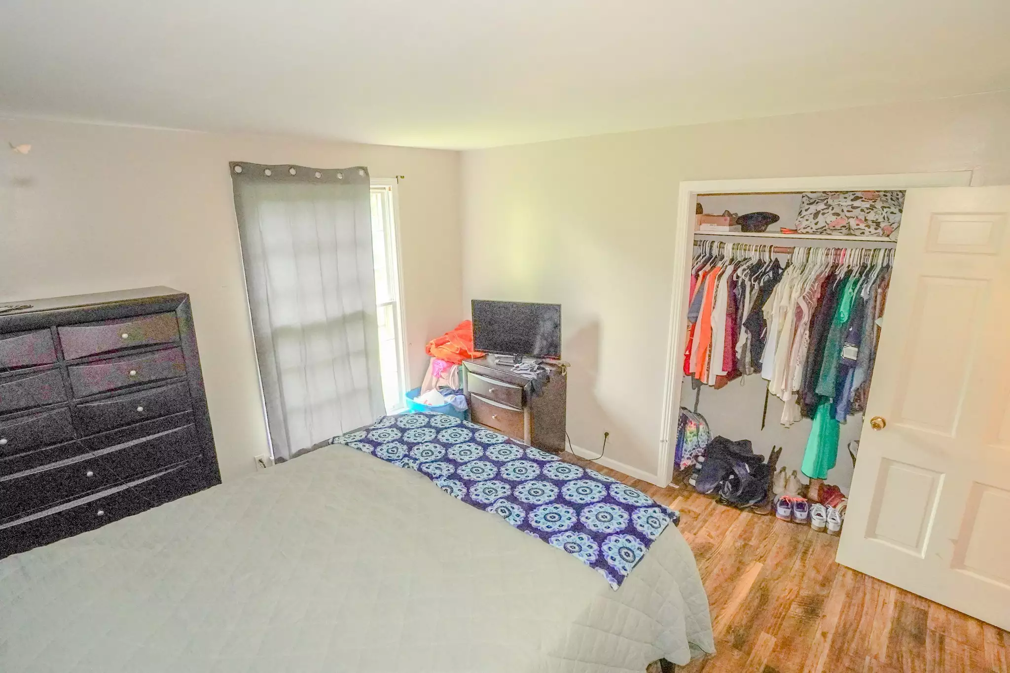 1094B Center Point Rd, Hendersonville, TN  37075