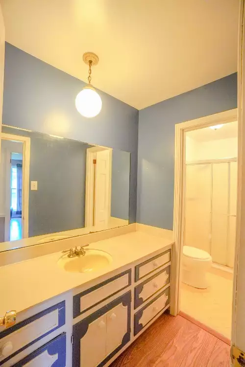 1094B Center Point Rd, Hendersonville, TN  37075