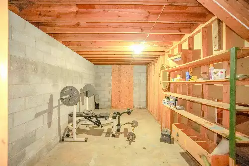 1094B Center Point Rd, Hendersonville, TN  37075