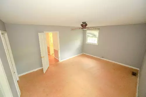 1094B Center Point Rd, Hendersonville, TN  37075