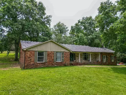 1094B Center Point Rd, Hendersonville, TN  37075
