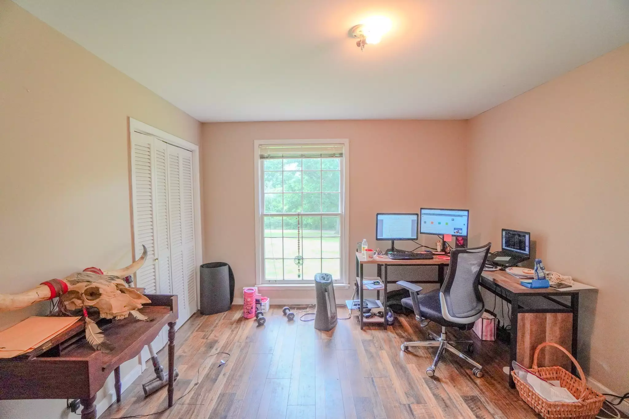 1094B Center Point Rd, Hendersonville, TN  37075