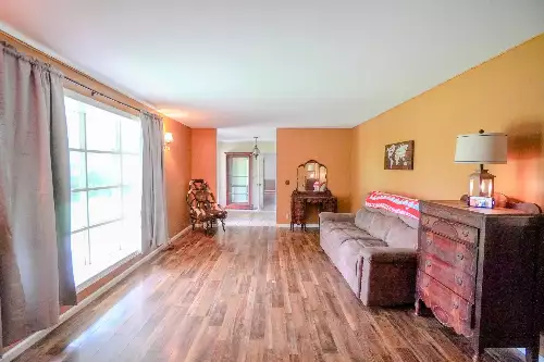 1094B Center Point Rd, Hendersonville, TN  37075