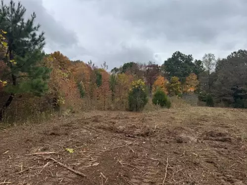 Barren Fork Drive, Bon Aqua, TN  37025