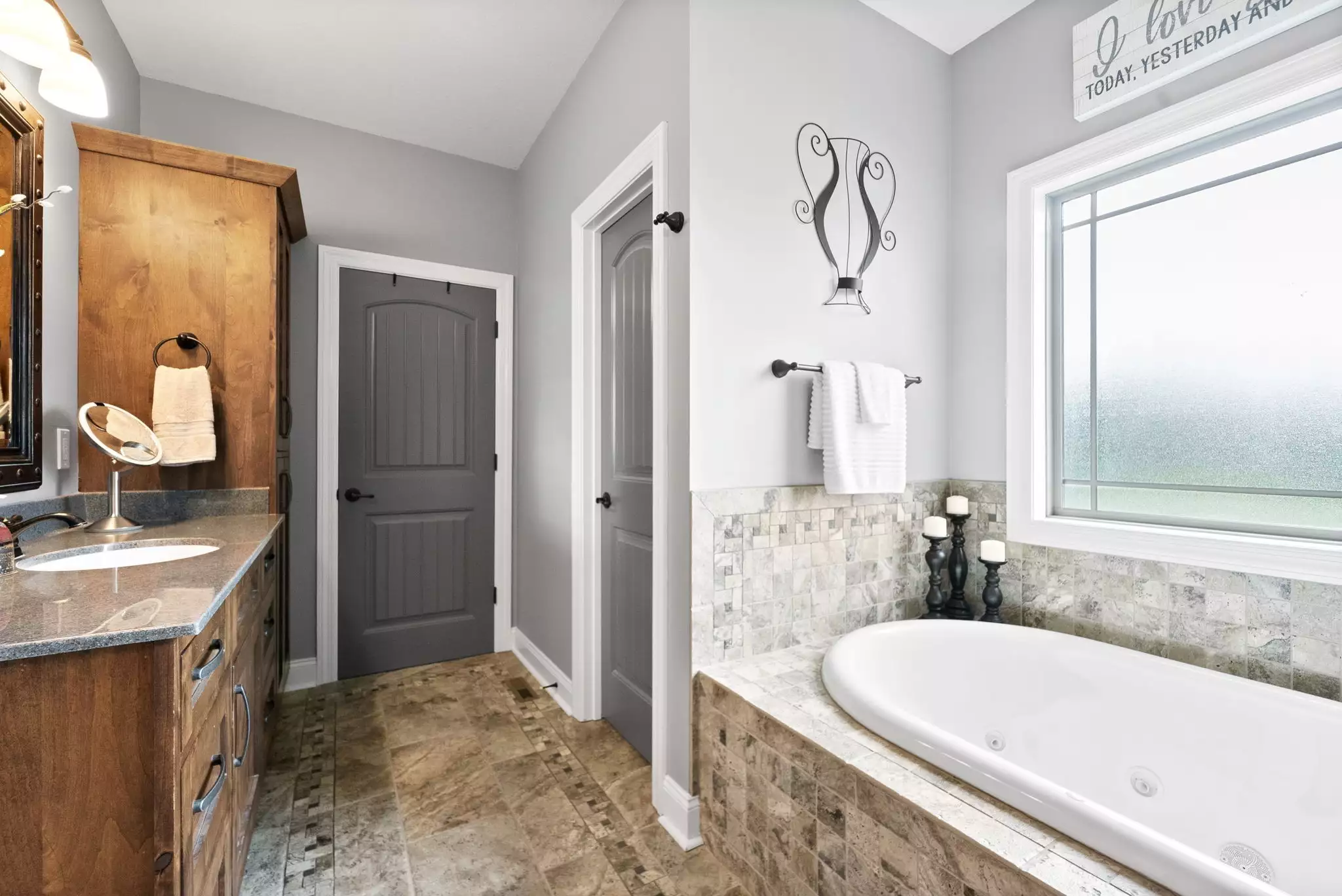 4420 Highway 48, Cumberland Furnace, TN  37051