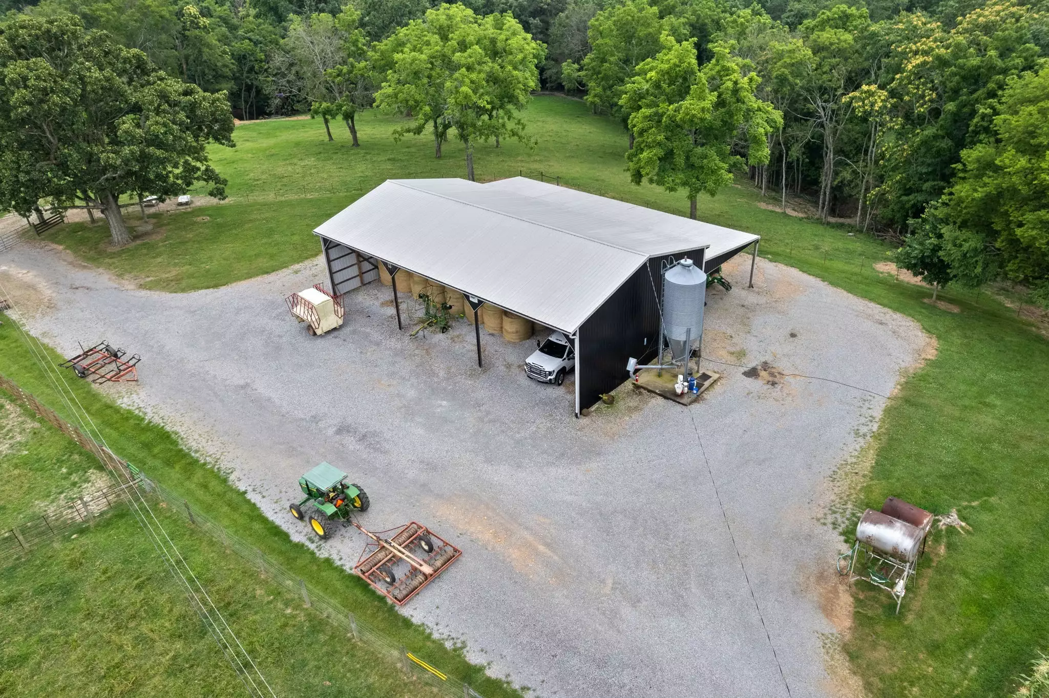 4420 Highway 48, Cumberland Furnace, TN  37051