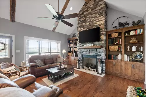 4420 Highway 48, Cumberland Furnace, TN  37051