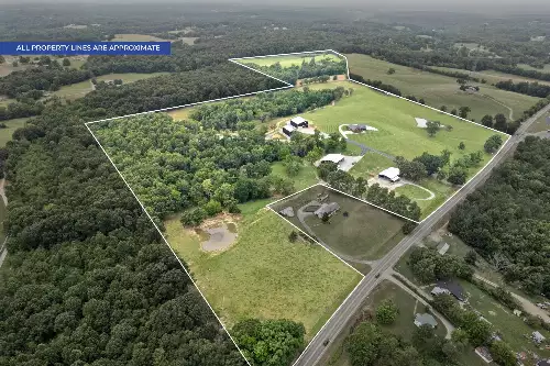 4420 Highway 48, Cumberland Furnace, TN  37051