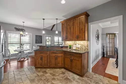 4420 Highway 48, Cumberland Furnace, TN  37051