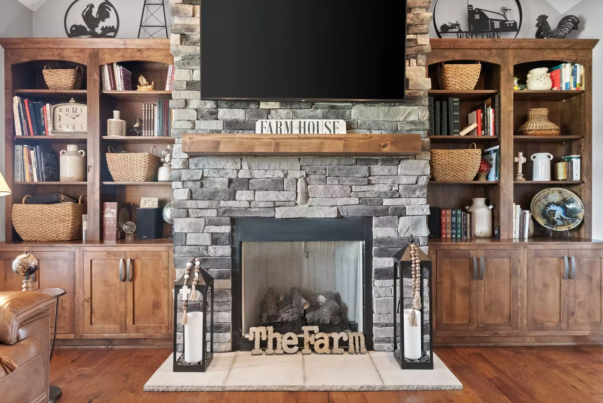 4420 Highway 48, Cumberland Furnace, TN  37051