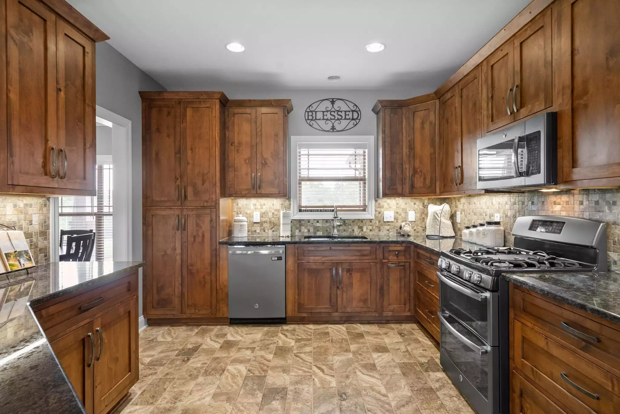 4420 Highway 48, Cumberland Furnace, TN  37051