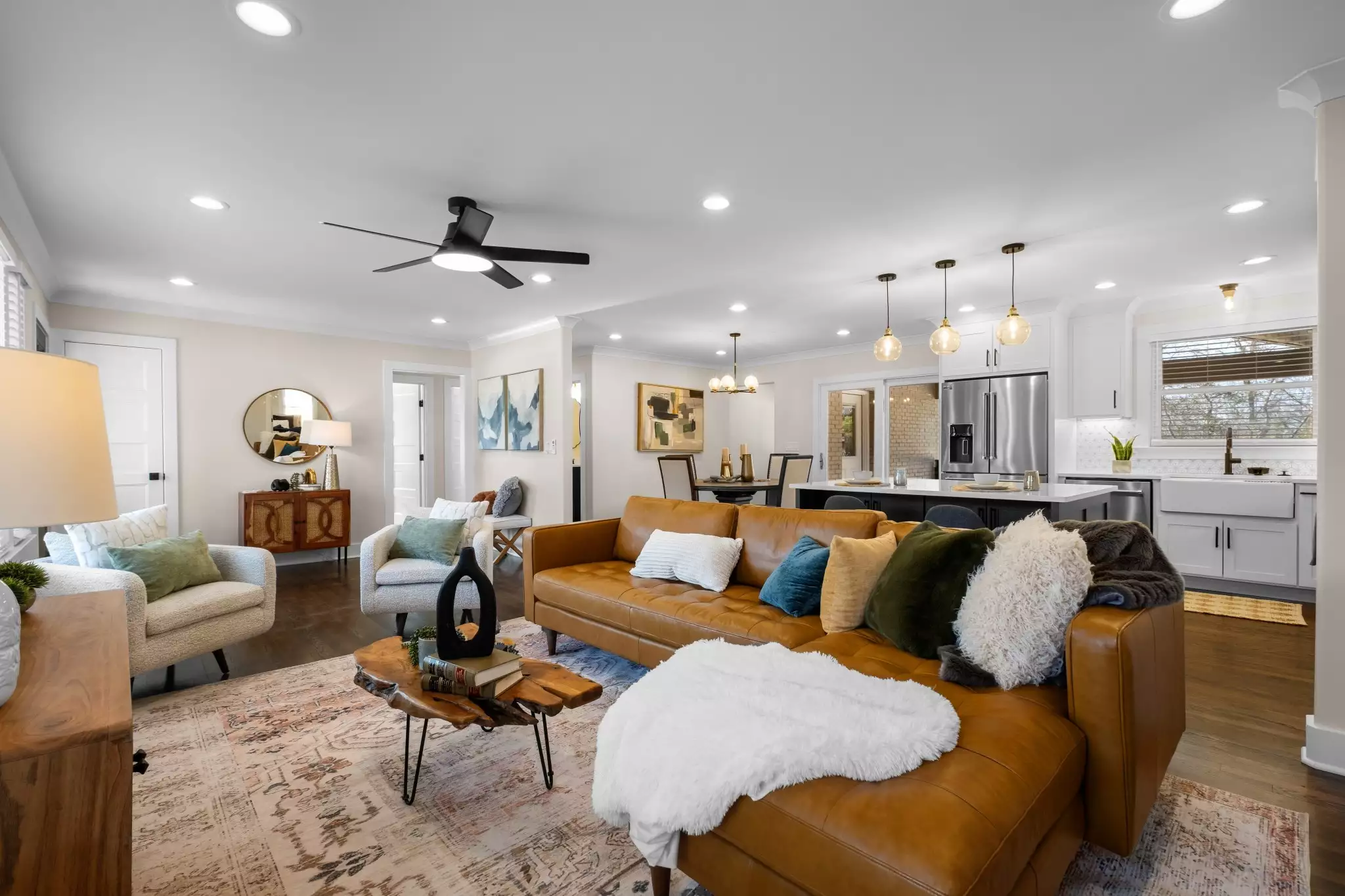 517 Lemont Dr, Nashville, TN  37216