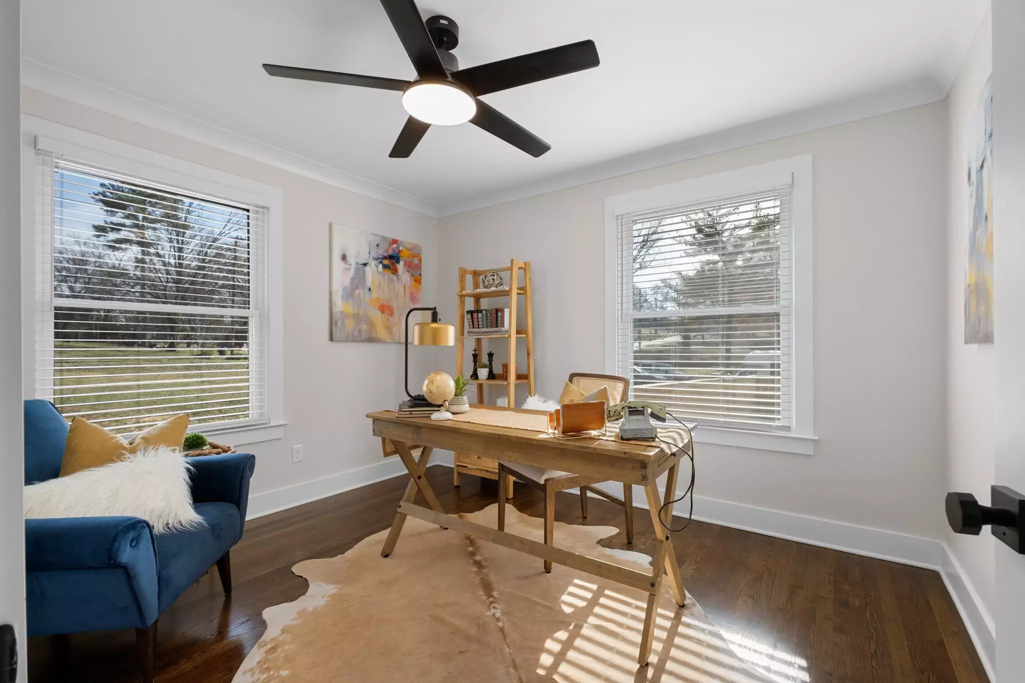 517 Lemont Dr, Nashville, TN  37216