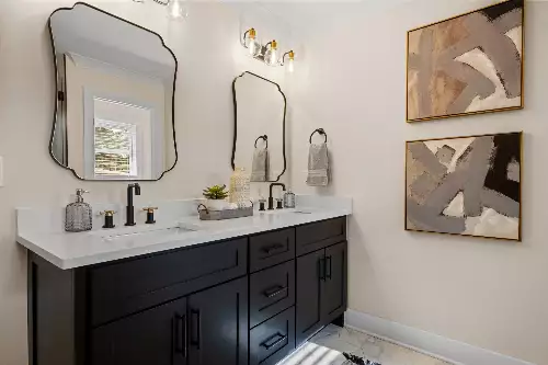 517 Lemont Dr, Nashville, TN  37216