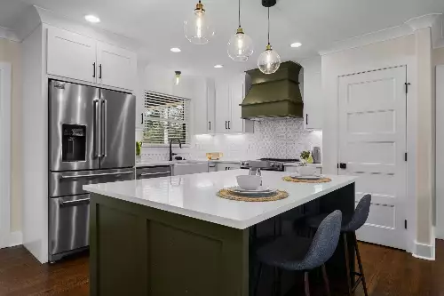 517 Lemont Dr, Nashville, TN  37216