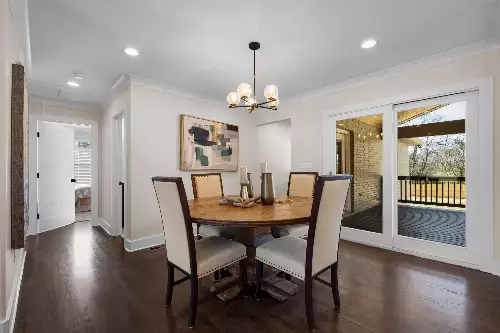 517 Lemont Dr, Nashville, TN  37216