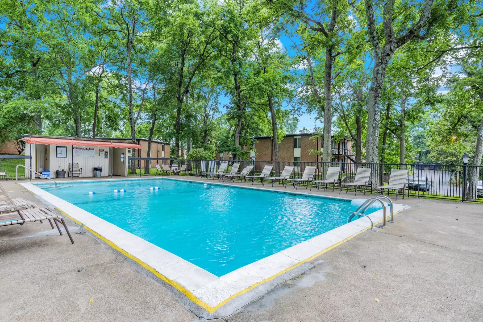 2601 Hillsboro Pike, Nashville, TN  37212