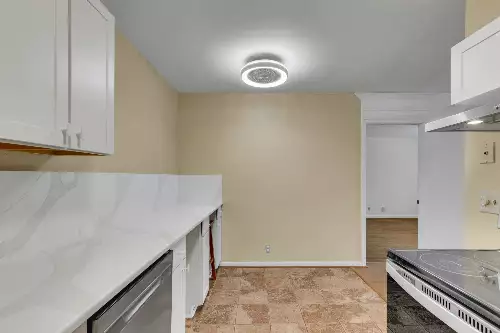 2601 Hillsboro Pike, Nashville, TN  37212