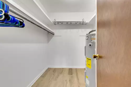 2601 Hillsboro Pike, Nashville, TN  37212