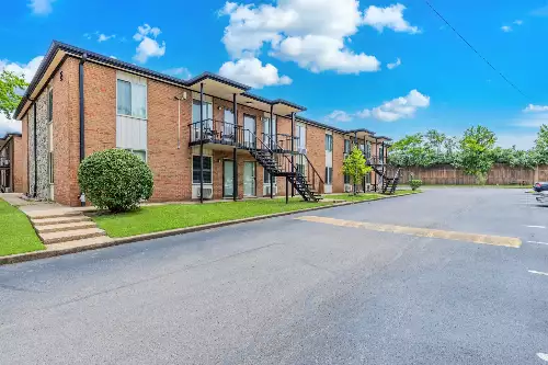 2601 Hillsboro Pike, Nashville, TN  37212
